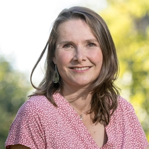 Anne-Claire Lauvergnier, Naturopathe enseignante Dijon, , Drainage lymphatique et conjonctif manuel