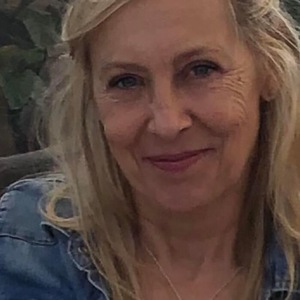 Frédérique DEJEANTE Hyères, , Yoga/méditation/relaxologie 