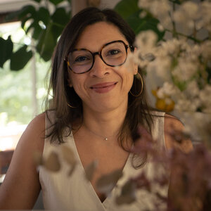 SOPHIE DOURADO Palaiseau, , Accompagnement du féminin, Massages relaxants , Naturopathie, Réflexologie auriculaire, Réflexologie plantaire