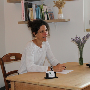 Myriam PAWLY Abbans-Dessus, , Iridologie , Psychophysiologie , Hygiène alimentaire et nutrition, Aromathérapie - Olfactothérapie, Gemmothérapie, Phytothérapie, Techniques respiratoires, Réflexologie plantaire, Fleurs de Bach, EFT , Naturopathie