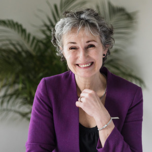 Nathalie Saunier Rennes, , Micronutrition, Gemmothérapie, Phytothérapie, Techniques respiratoires, Massages relaxants , Réflexologie plantaire, Stages, animations, conférences, Naturopathie