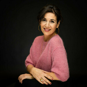 Géraldine Brion Genay, , Morphologie , Hygiène alimentaire et nutrition, Micronutrition, Gemmothérapie, Phytothérapie, Techniques respiratoires, Massages relaxants , Fleurs de Bach, Stages, animations, conférences, Naturopathie