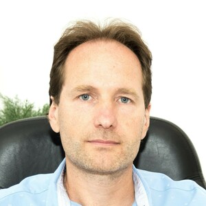 Stéphane Beauvais - Yerres Yerres, , Hygiène alimentaire et nutrition, Micronutrition, Massages relaxants , Réflexologie endo-nasale , Fleurs de Bach, Biologie nutritionnelle, Cures de restriction, diète, mono diète et jeûne , Naturopathie