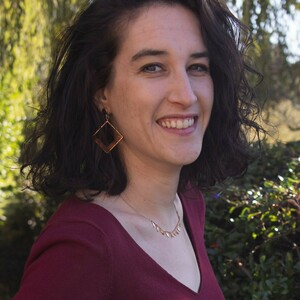 Marie Hody Fresnes, , Aromathérapie - Olfactothérapie, Fleurs de Bach, Gemmothérapie, Massages relaxants , Naturopathie, Hygiène alimentaire et nutrition, Phytothérapie