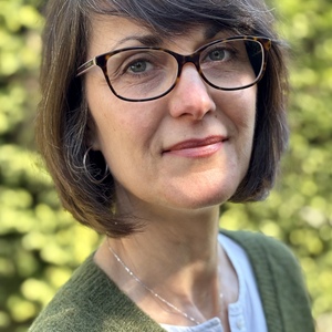 Isabelle Colet La Madeleine, , Accompagnement du féminin, Hygiène alimentaire et nutrition, Massage lymphatique drainant modelant, Naturopathie, Phytothérapie, Réflexologie plantaire, Sophrologie